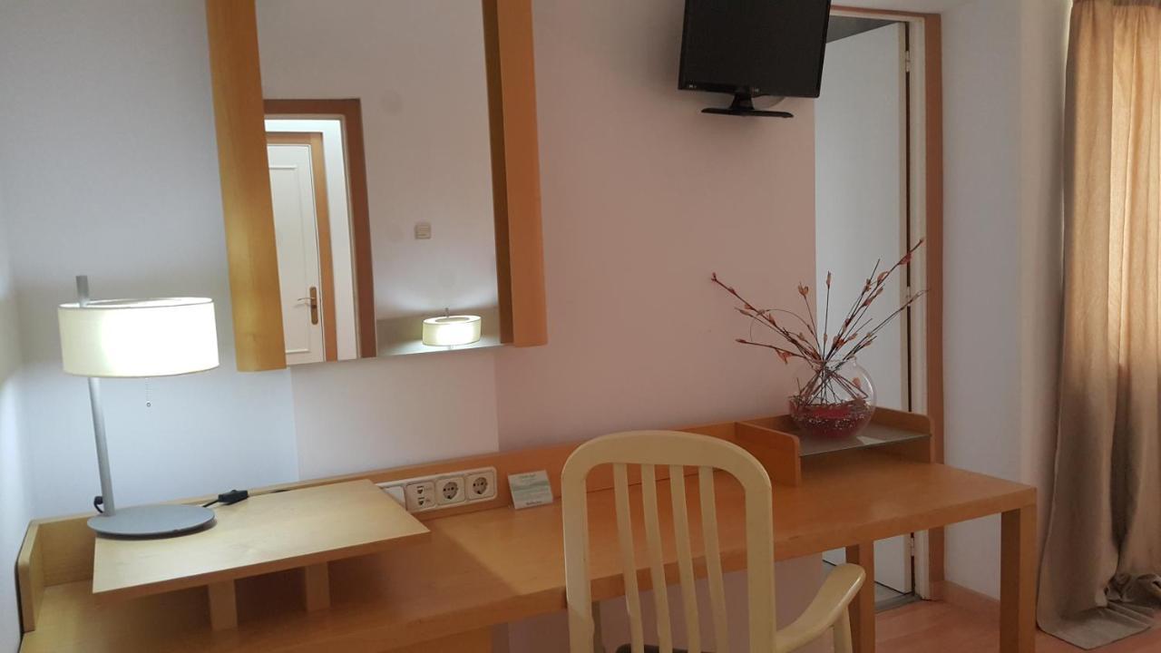 Nuevo Hotel Vista Alegre Valdepenas Ngoại thất bức ảnh